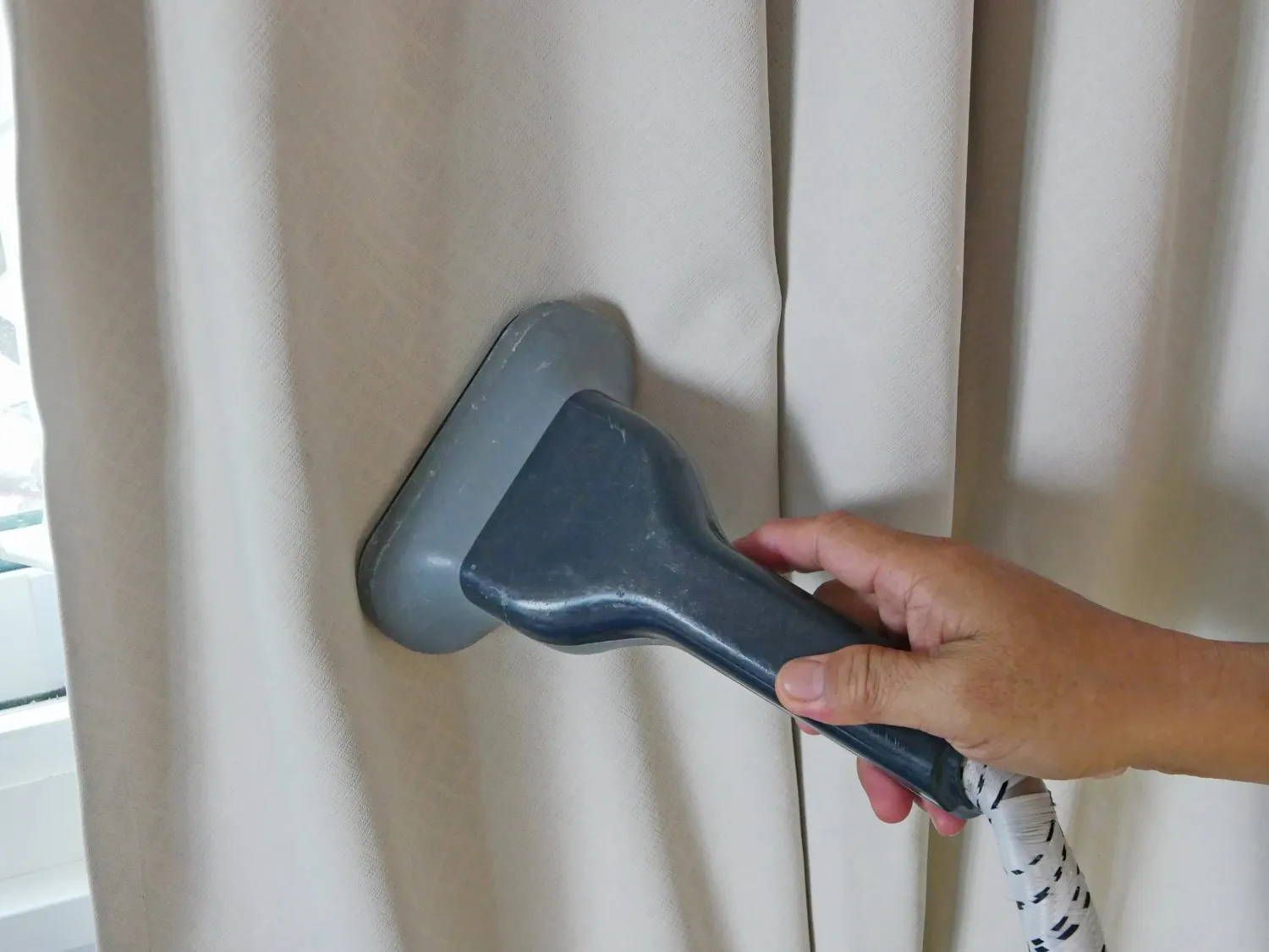 Carpet cleaning professionals